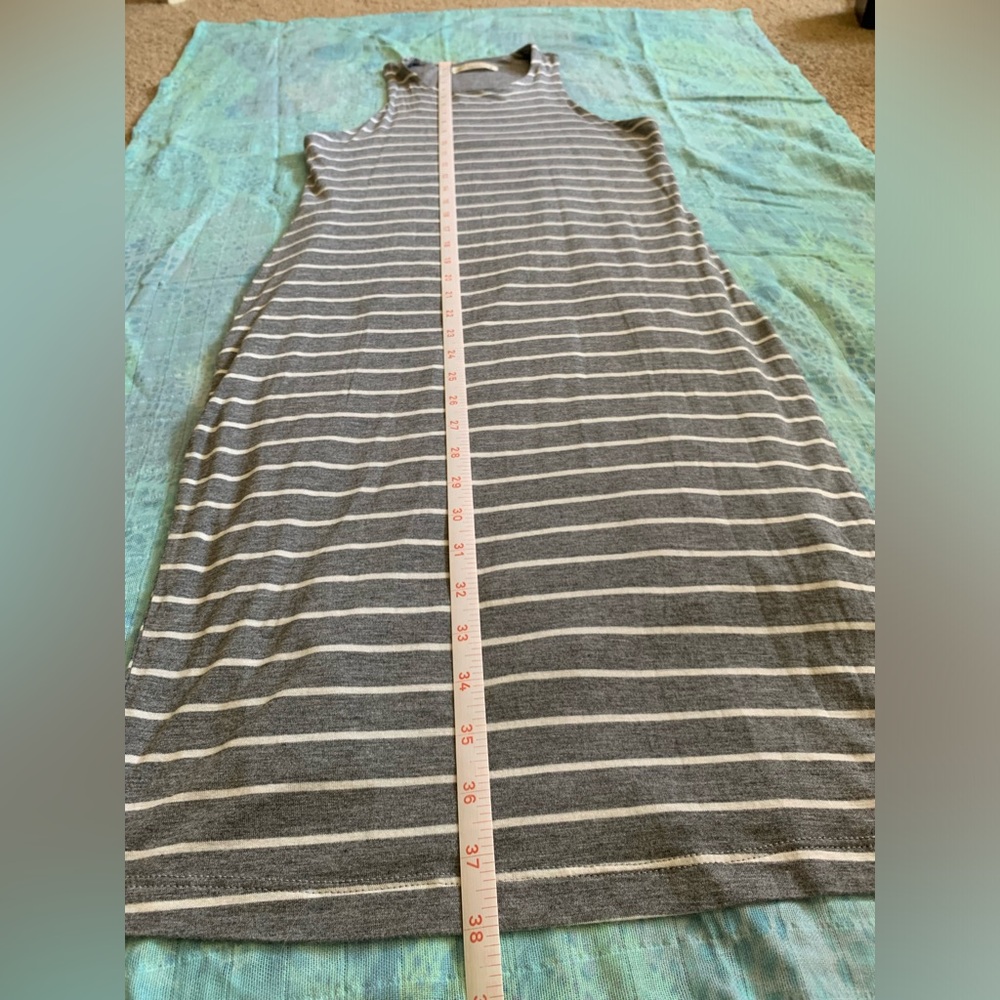 Final Touch Soft Stretchy Gray White Stripe Sleeveless Midi Dress - Size Medium - Picture 8 of 8